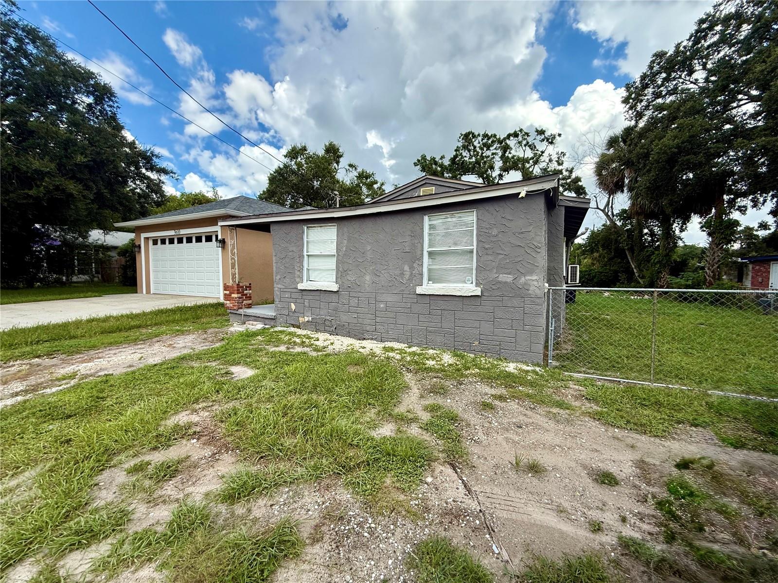 Image 2 of 17 For 3612 Henry Avenue