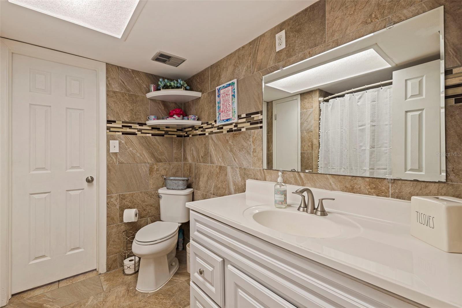 Image 28 of 38 For 865 48th Avenue N