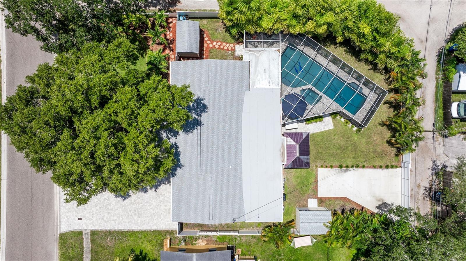 Image 7 of 38 For 865 48th Avenue N