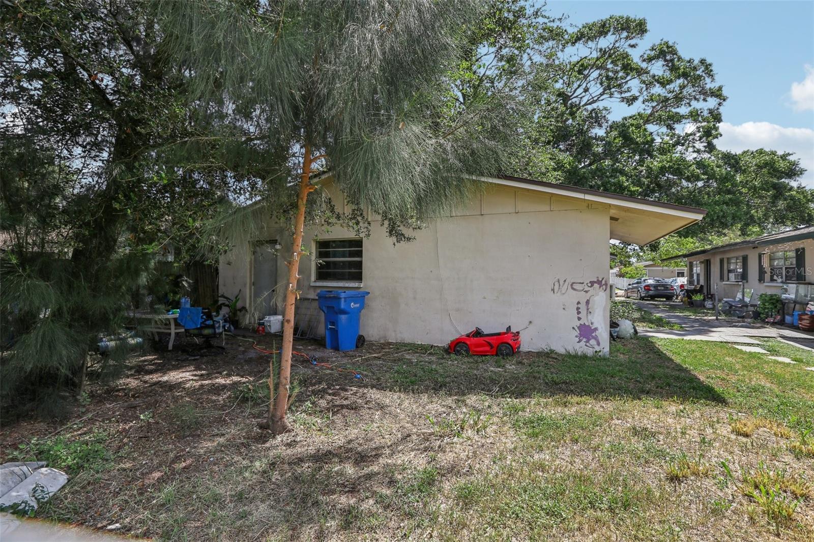 Image 4 of 6 For 15414 Avalon Avenue 15414, 154