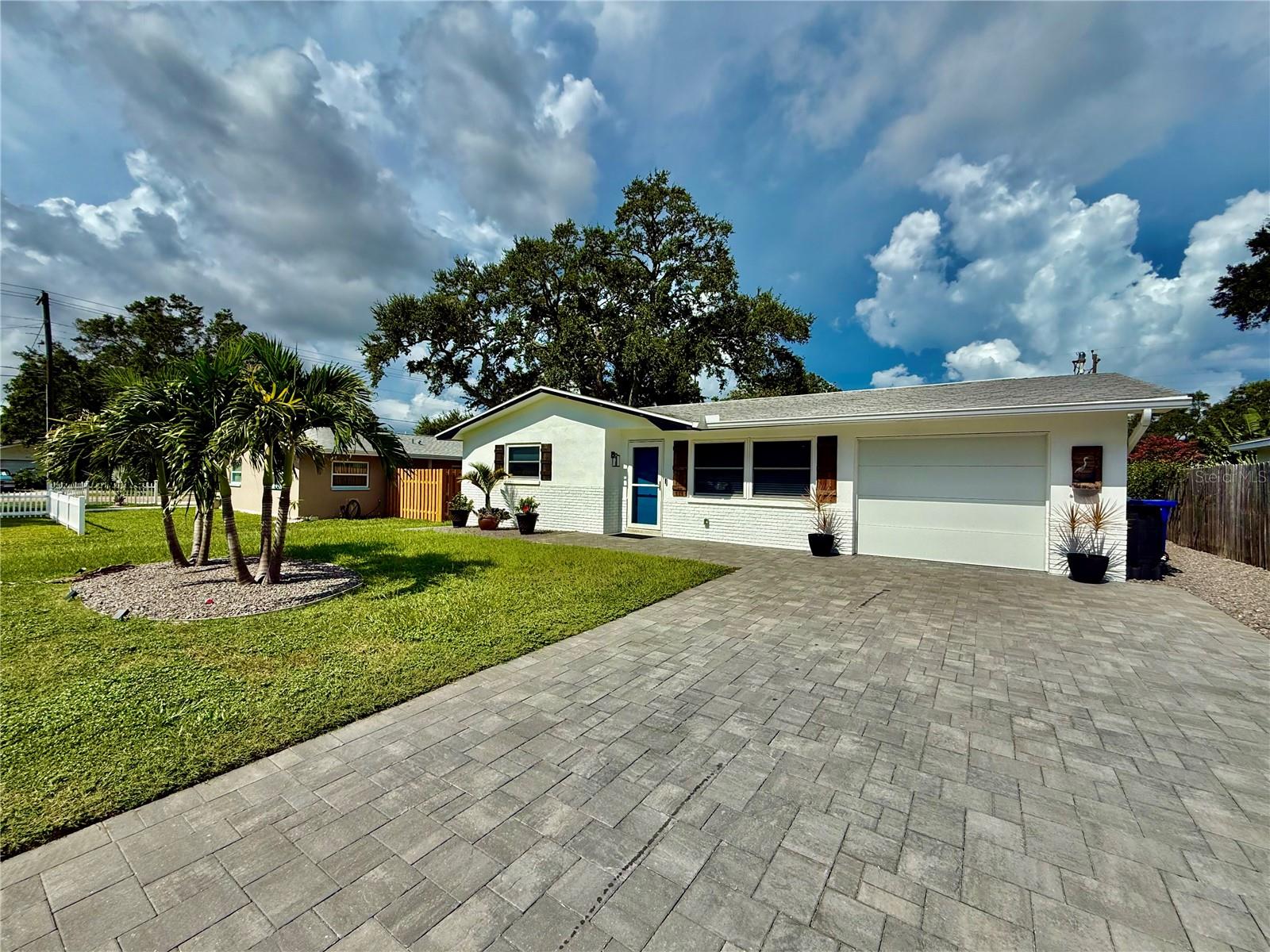 Details for 2004 Yale Avenue, DUNEDIN, FL 34698