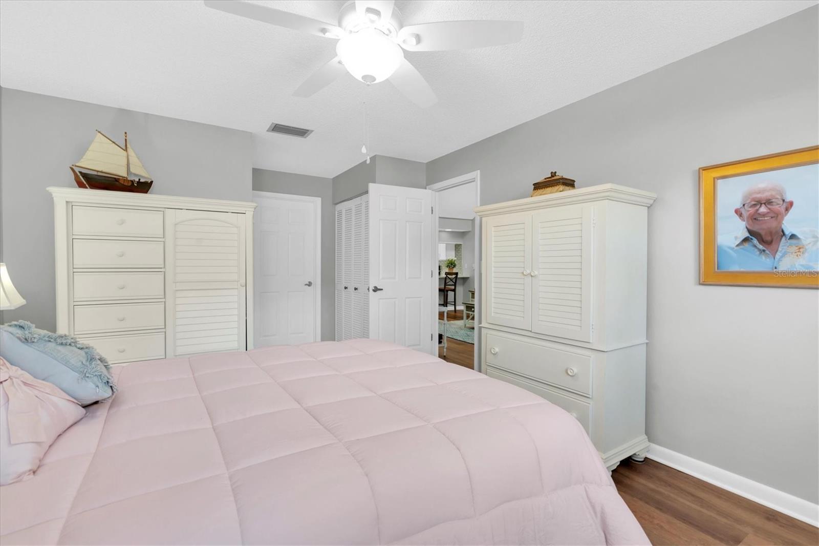 Image 17 of 32 For 9312 Golf View Drive 3