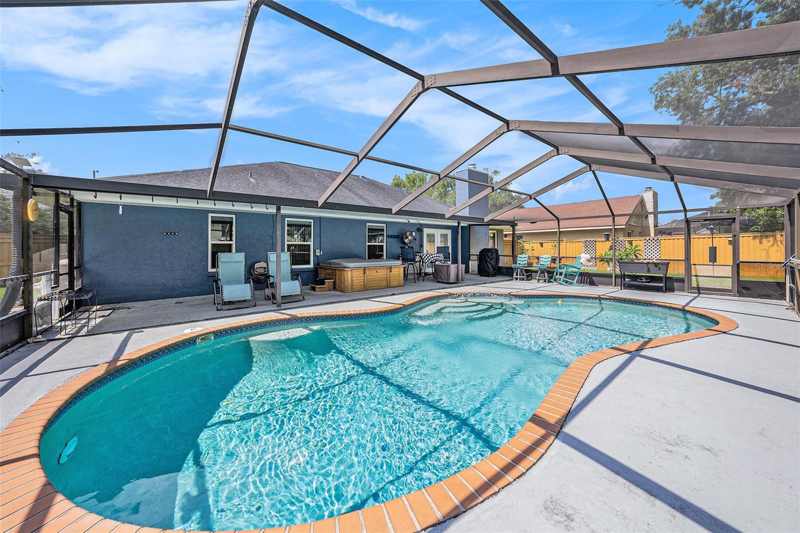 Image 22 of 26 For 15146 Springview Street
