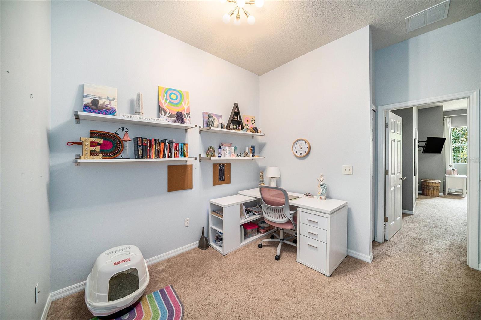 Image 17 of 26 For 7533 Tamarind Avenue