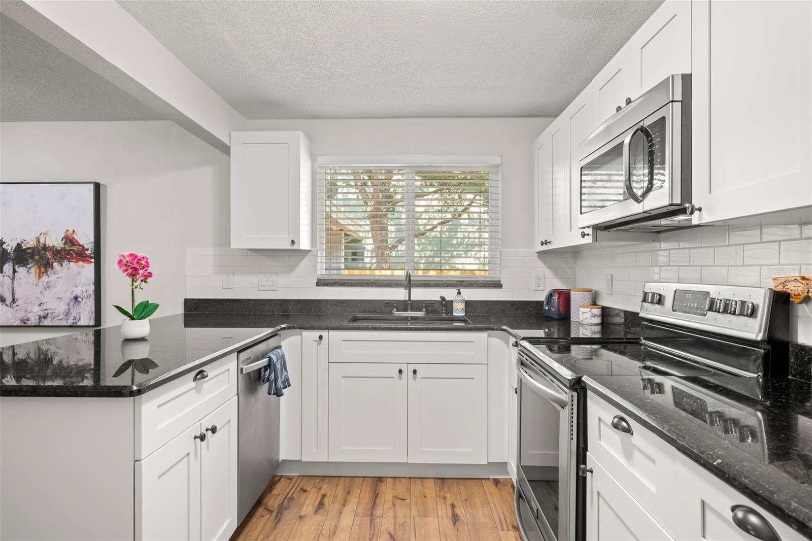 Image 12 of 27 For 4607 Mcelroy Avenue