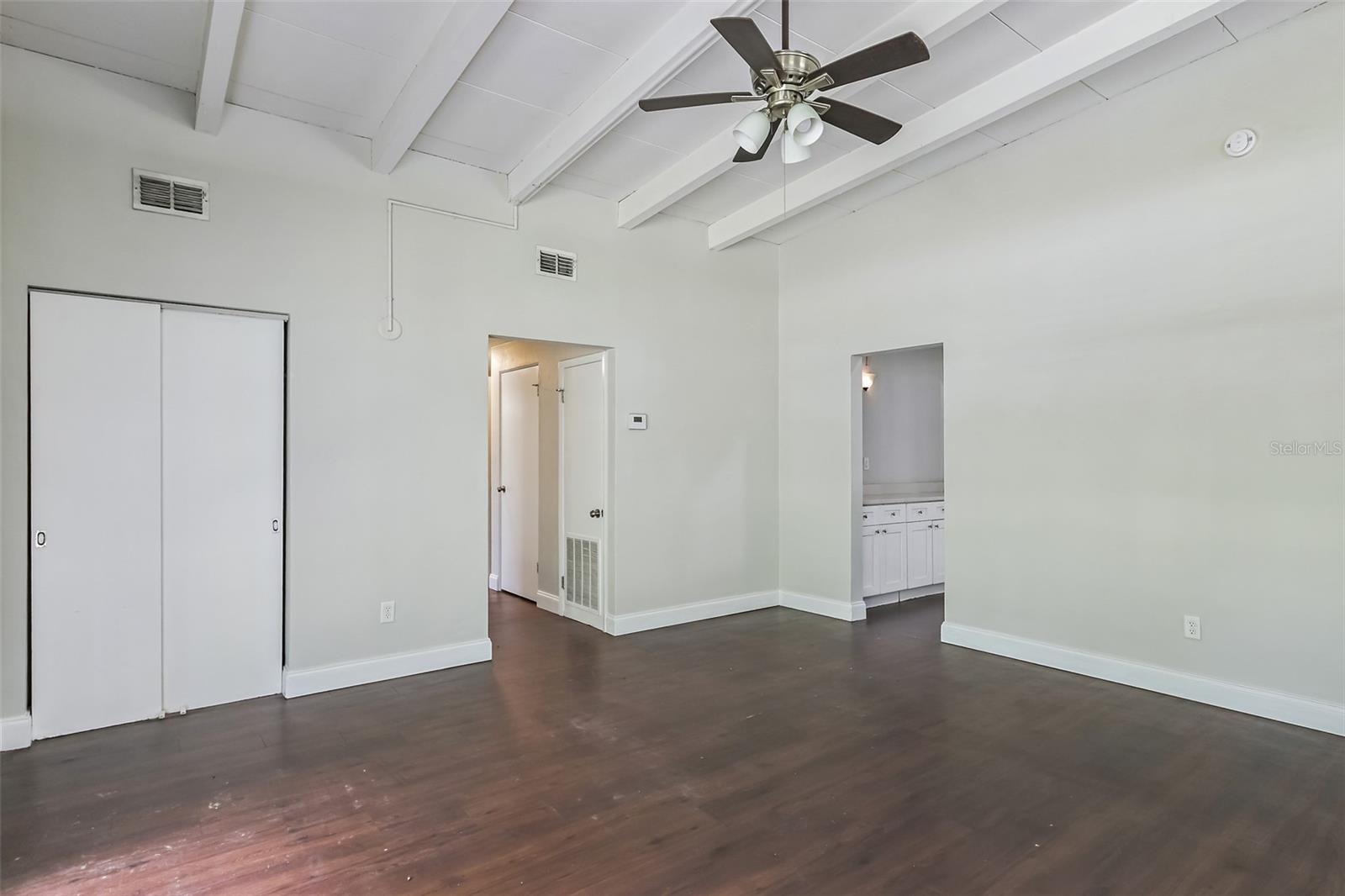 Image 17 of 30 For 6322 Sprinkle Drive N