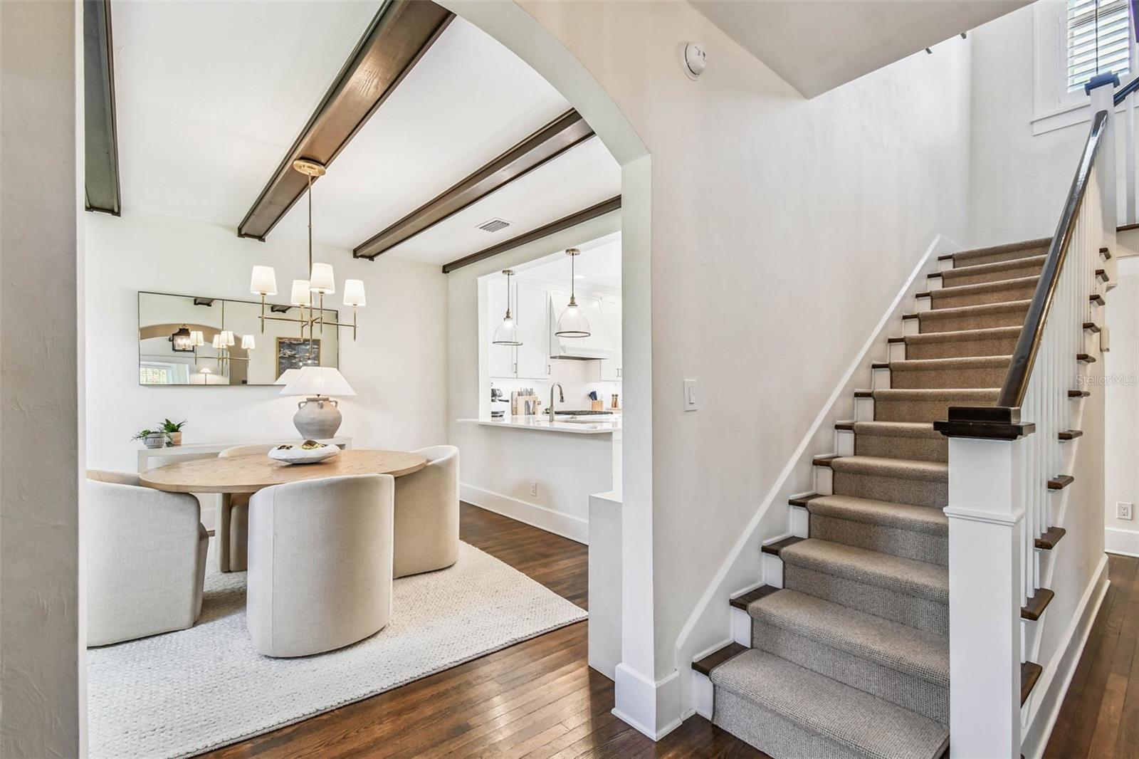 Image 9 of 69 For 455 18th Avenue Ne