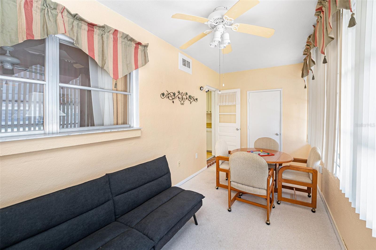 Image 10 of 21 For 1900 59th Avenue N 217