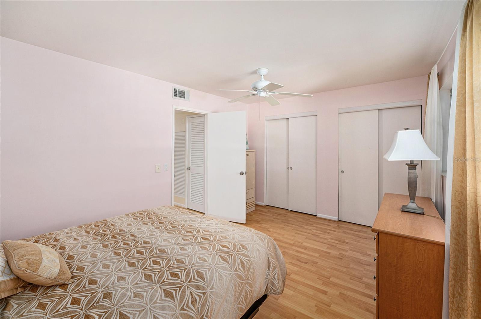 Image 11 of 21 For 1900 59th Avenue N 217