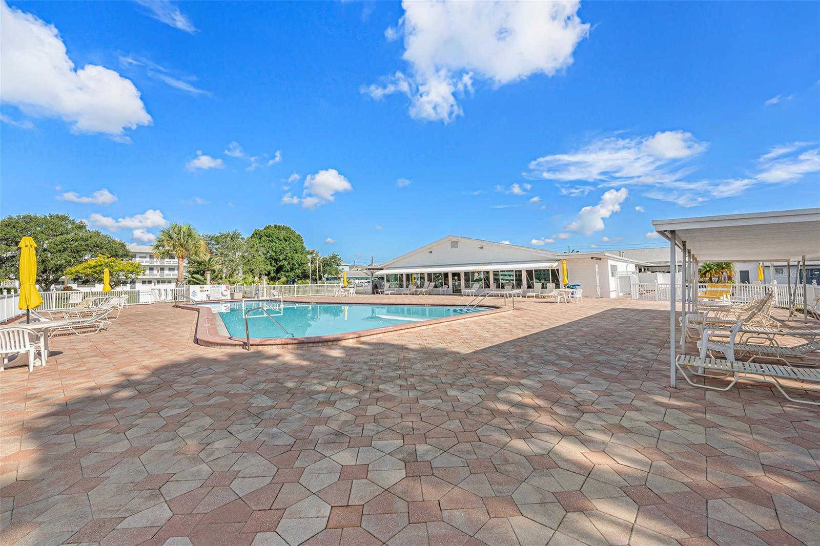 Image 17 of 21 For 1900 59th Avenue N 217