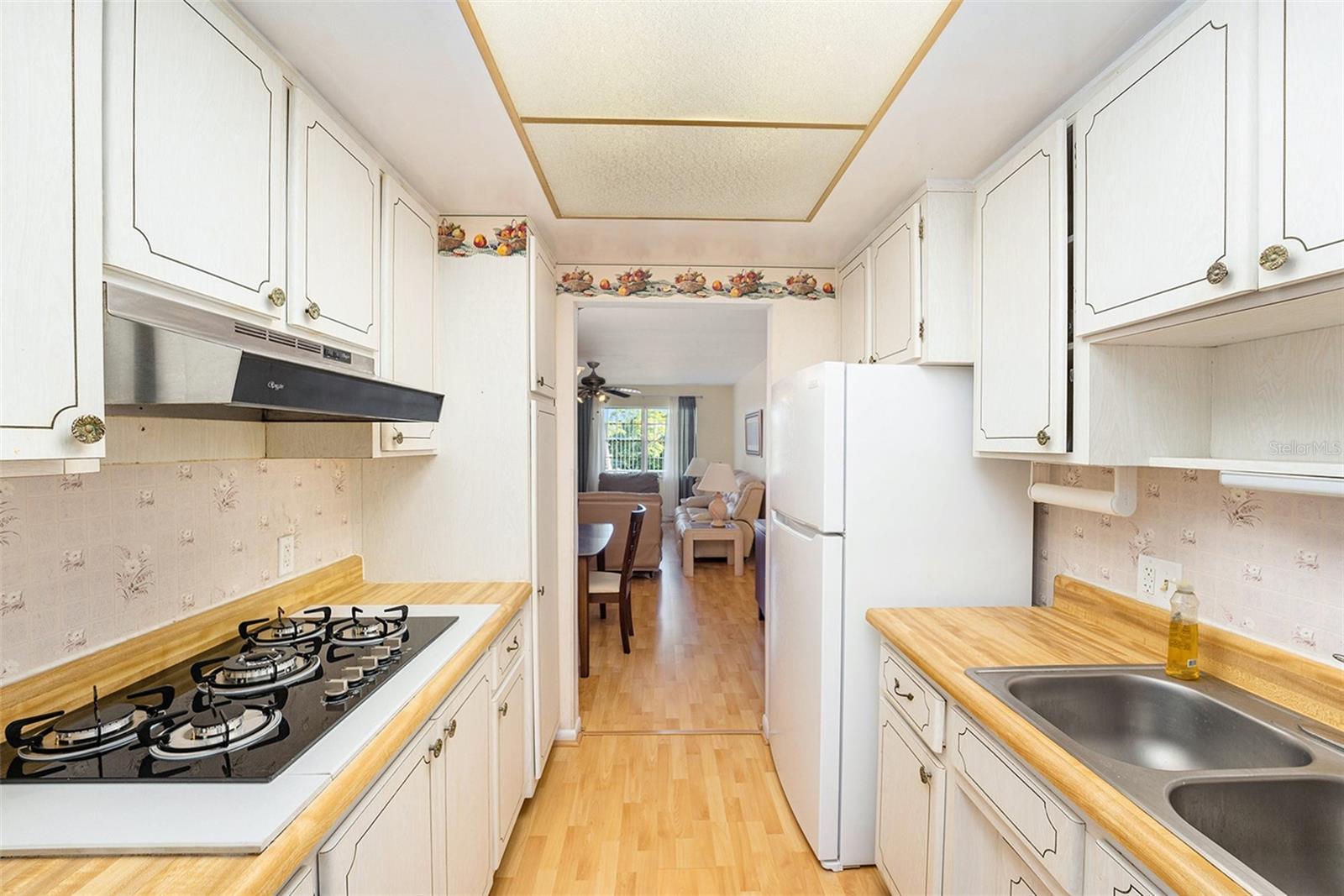 Image 7 of 21 For 1900 59th Avenue N 217