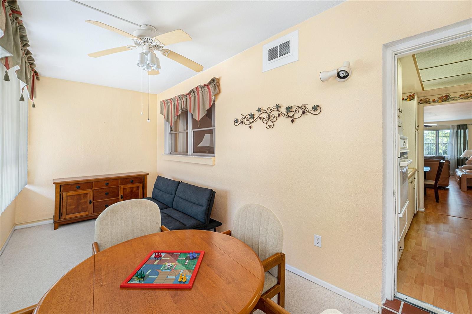 Image 9 of 21 For 1900 59th Avenue N 217