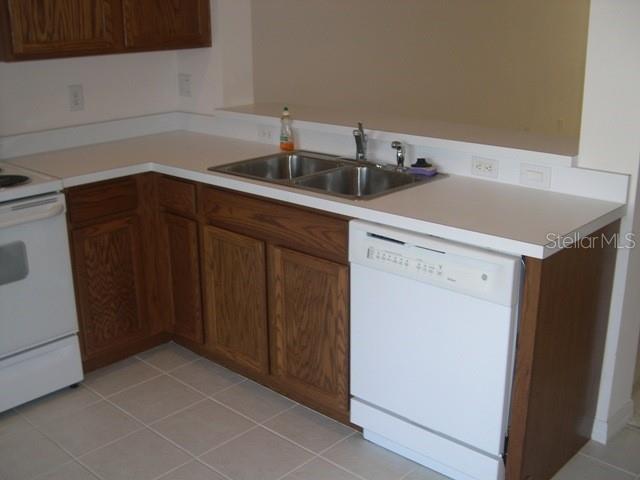 Image 6 of 7 For 13015 Kings Crossing Drive