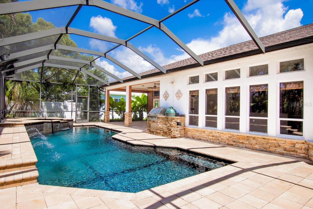 Image 3 of 48 For 3818 Cardenal Avenue