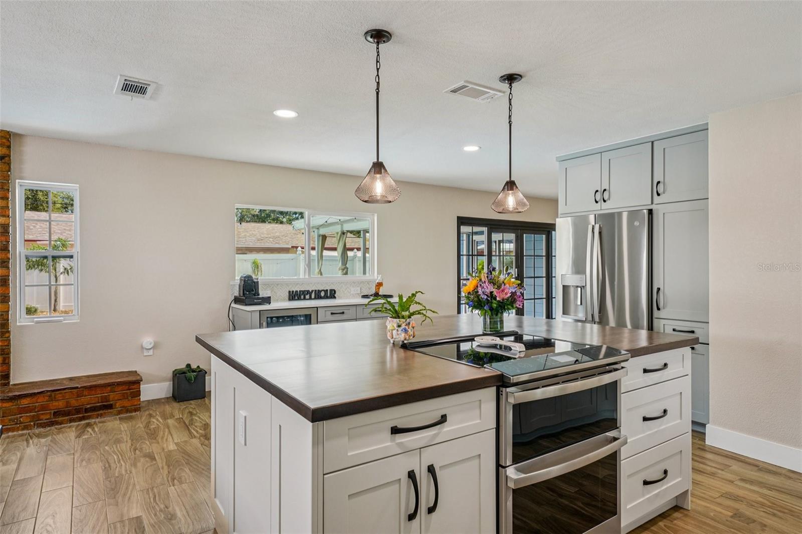 Image 16 of 48 For 6655 12th Terrace N