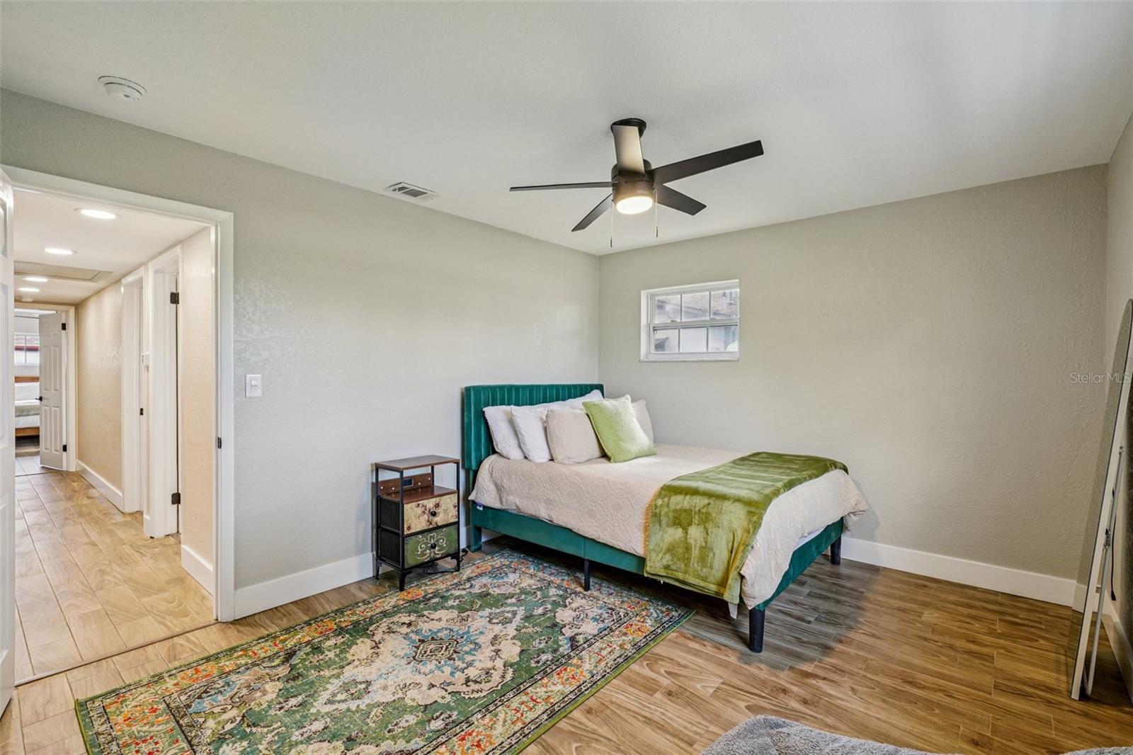 Image 20 of 48 For 6655 12th Terrace N
