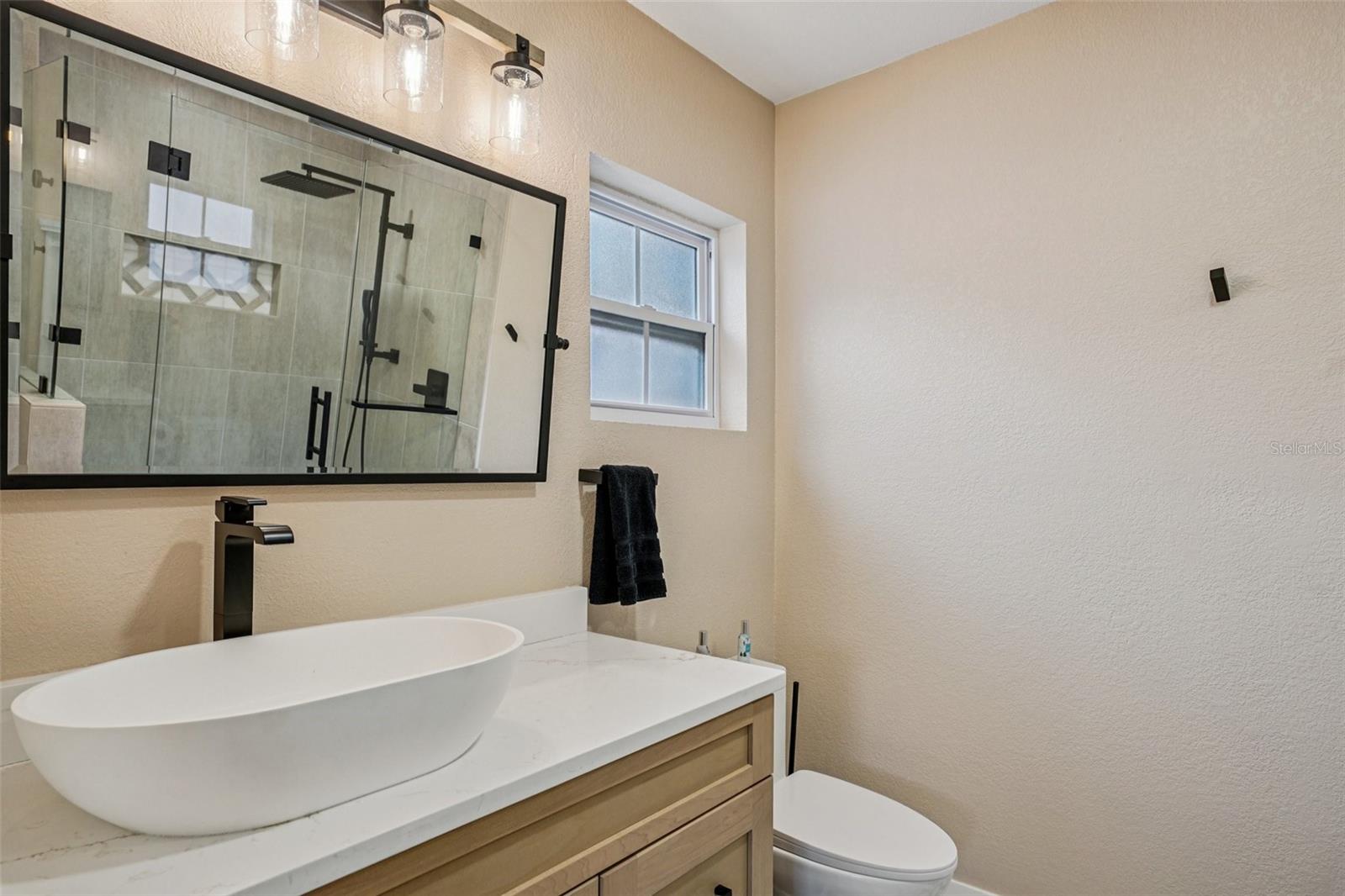 Image 32 of 48 For 6655 12th Terrace N