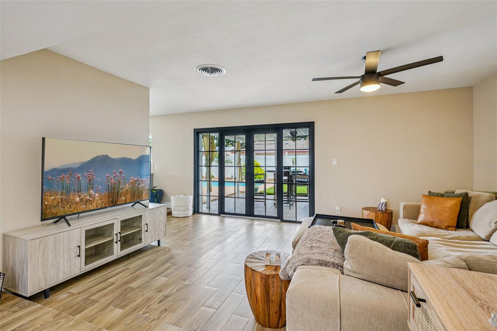 Image 6 of 48 For 6655 12th Terrace N
