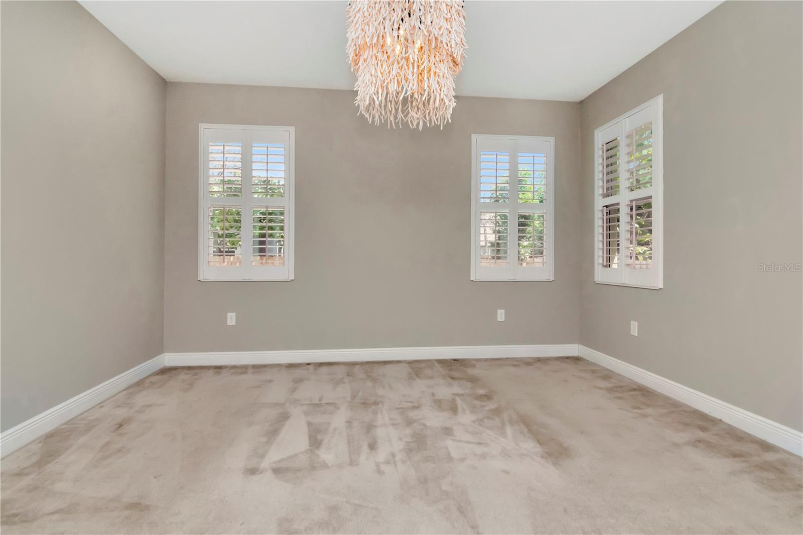 Image 12 of 47 For 209 Hamilton Avenue
