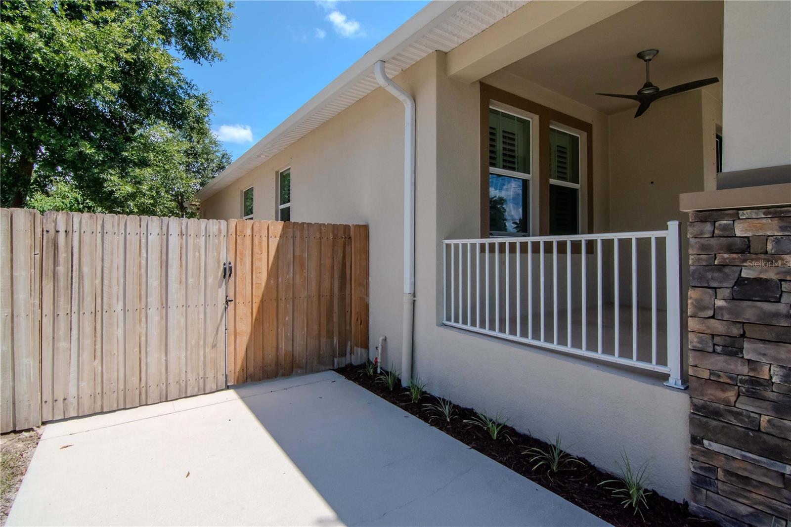 Image 41 of 47 For 209 Hamilton Avenue