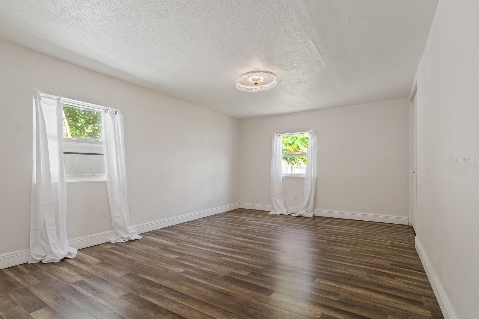 Image 17 of 32 For 4978 71st Street N