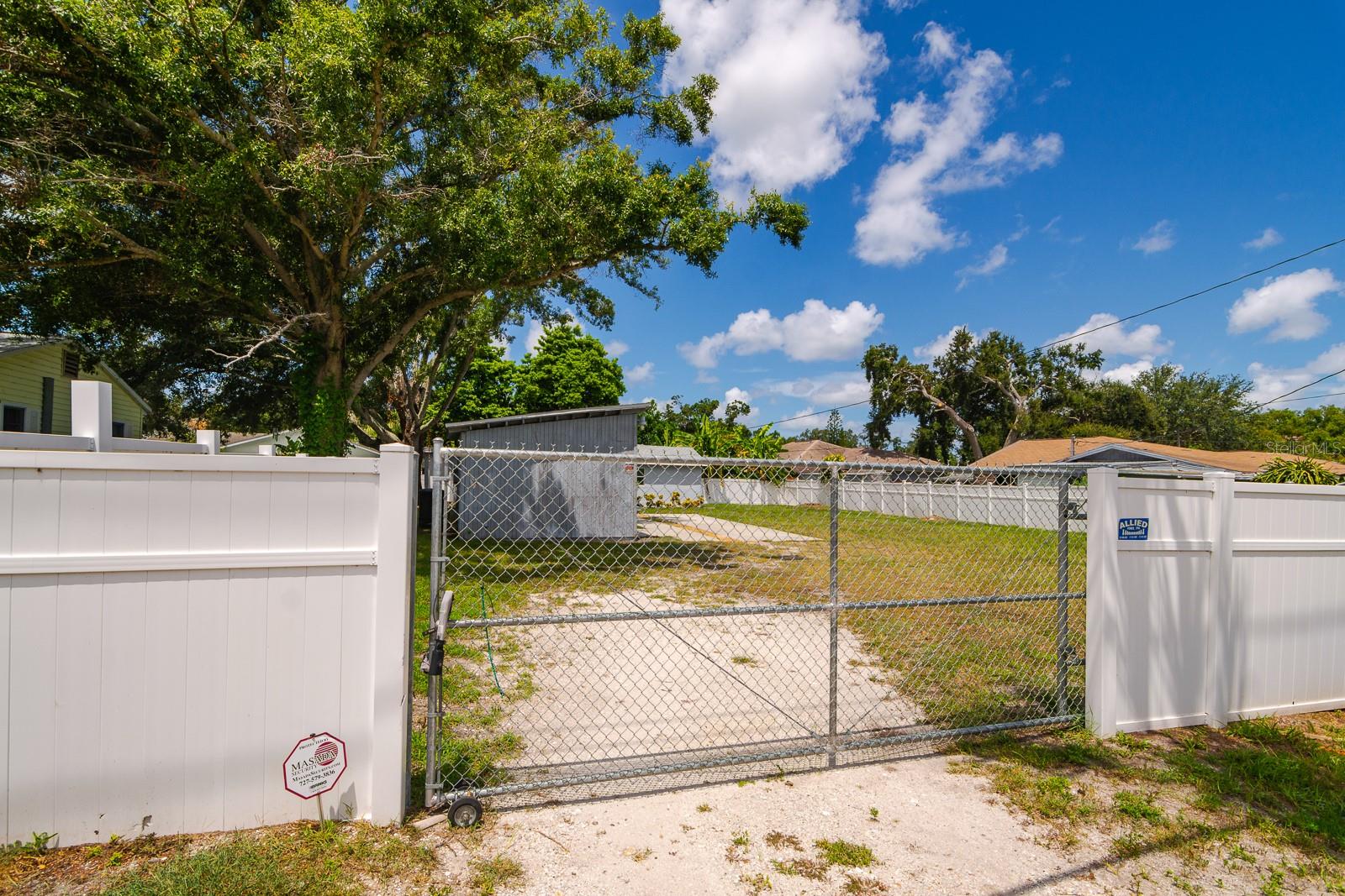 Image 31 of 32 For 4978 71st Street N