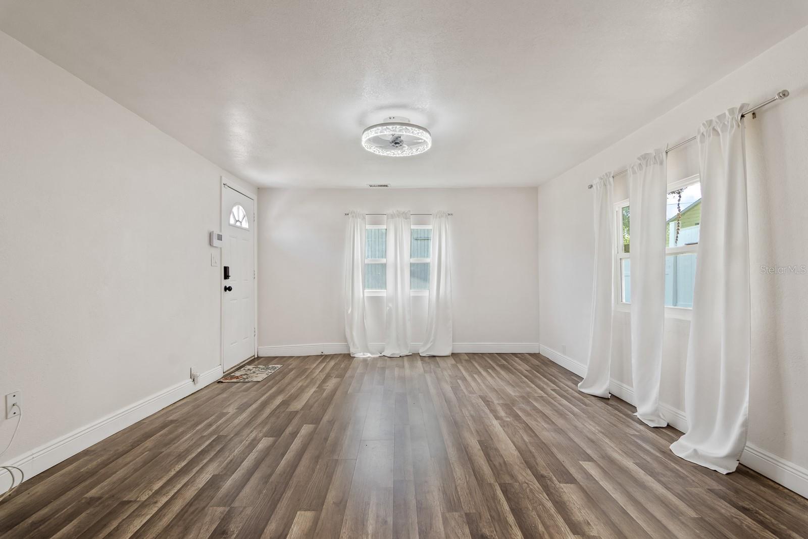Image 6 of 32 For 4978 71st Street N
