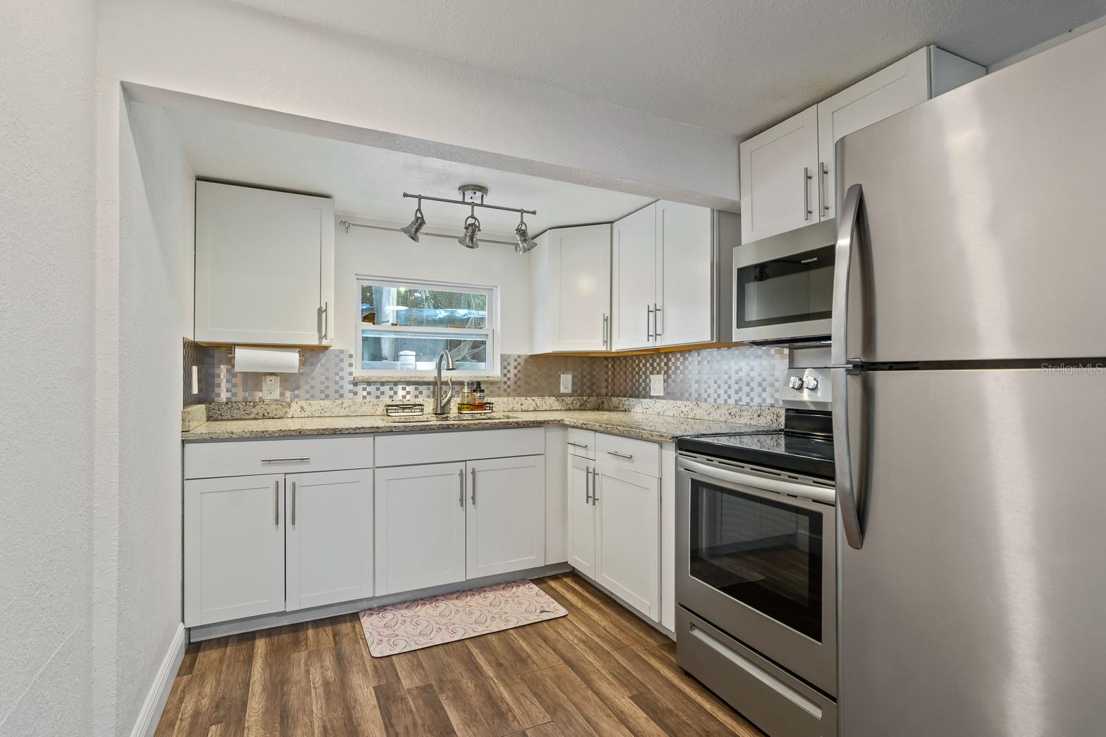 Image 7 of 32 For 4978 71st Street N