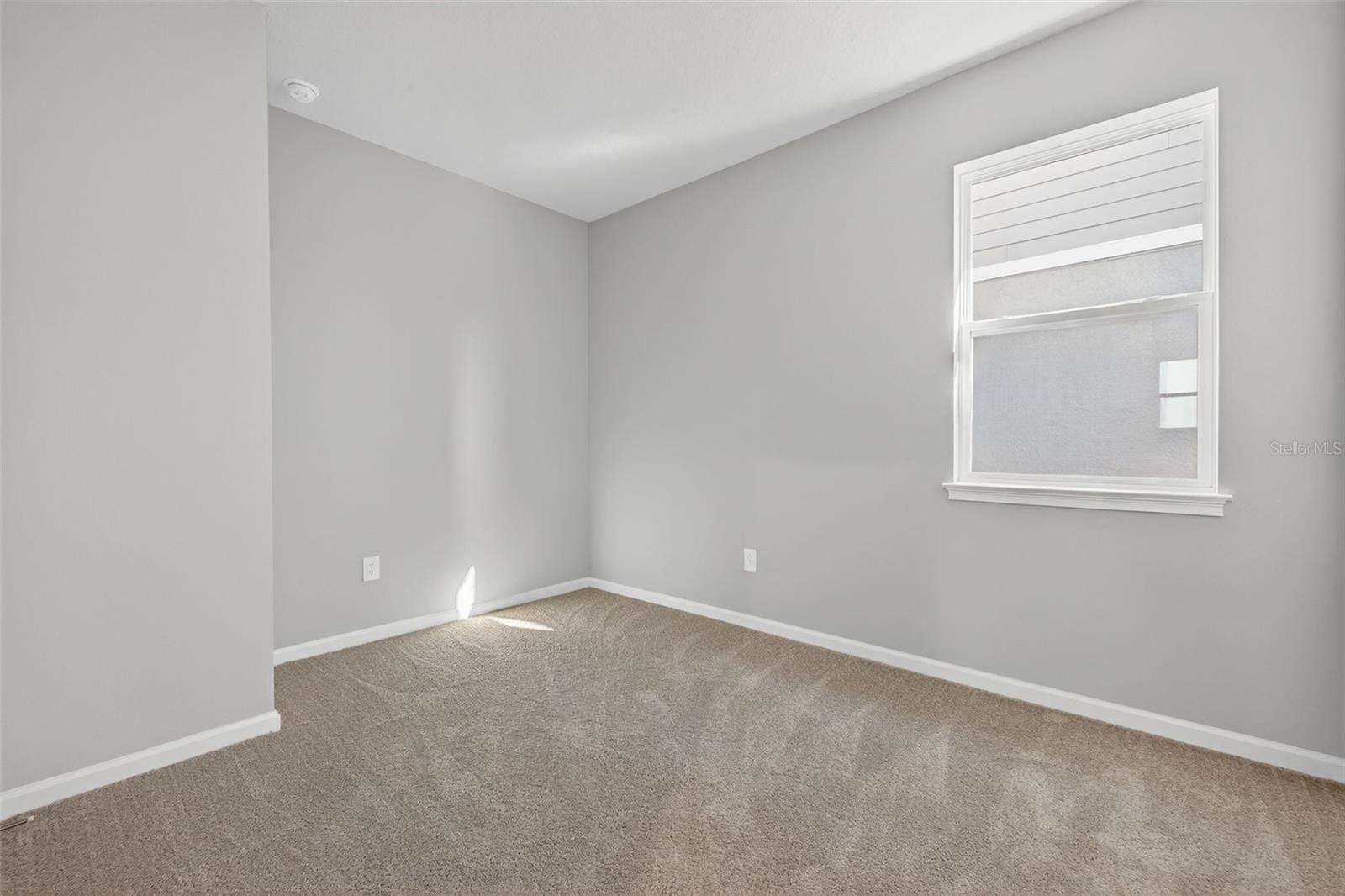 Image 20 of 41 For 31104 Pendleton Landing Circle