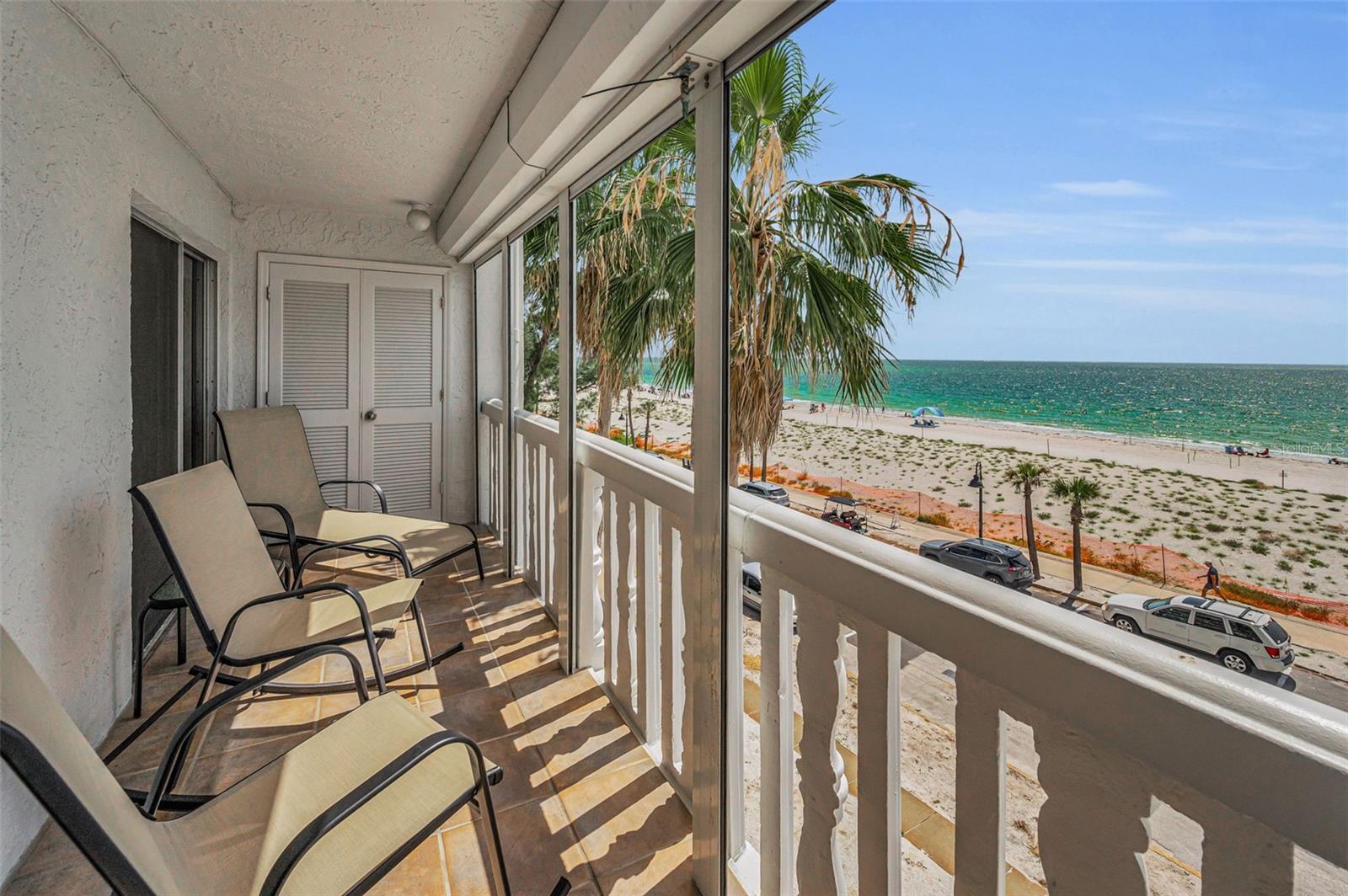Image 18 of 66 For 403 Gulf Way 403