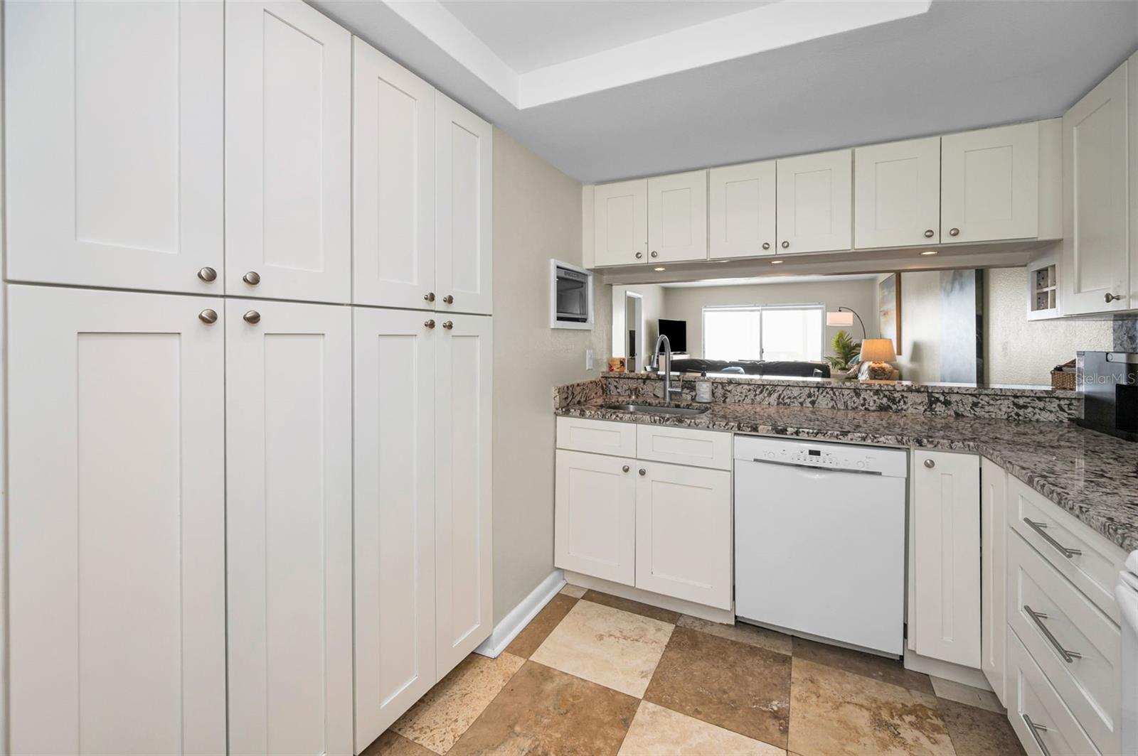 Image 35 of 66 For 403 Gulf Way 403