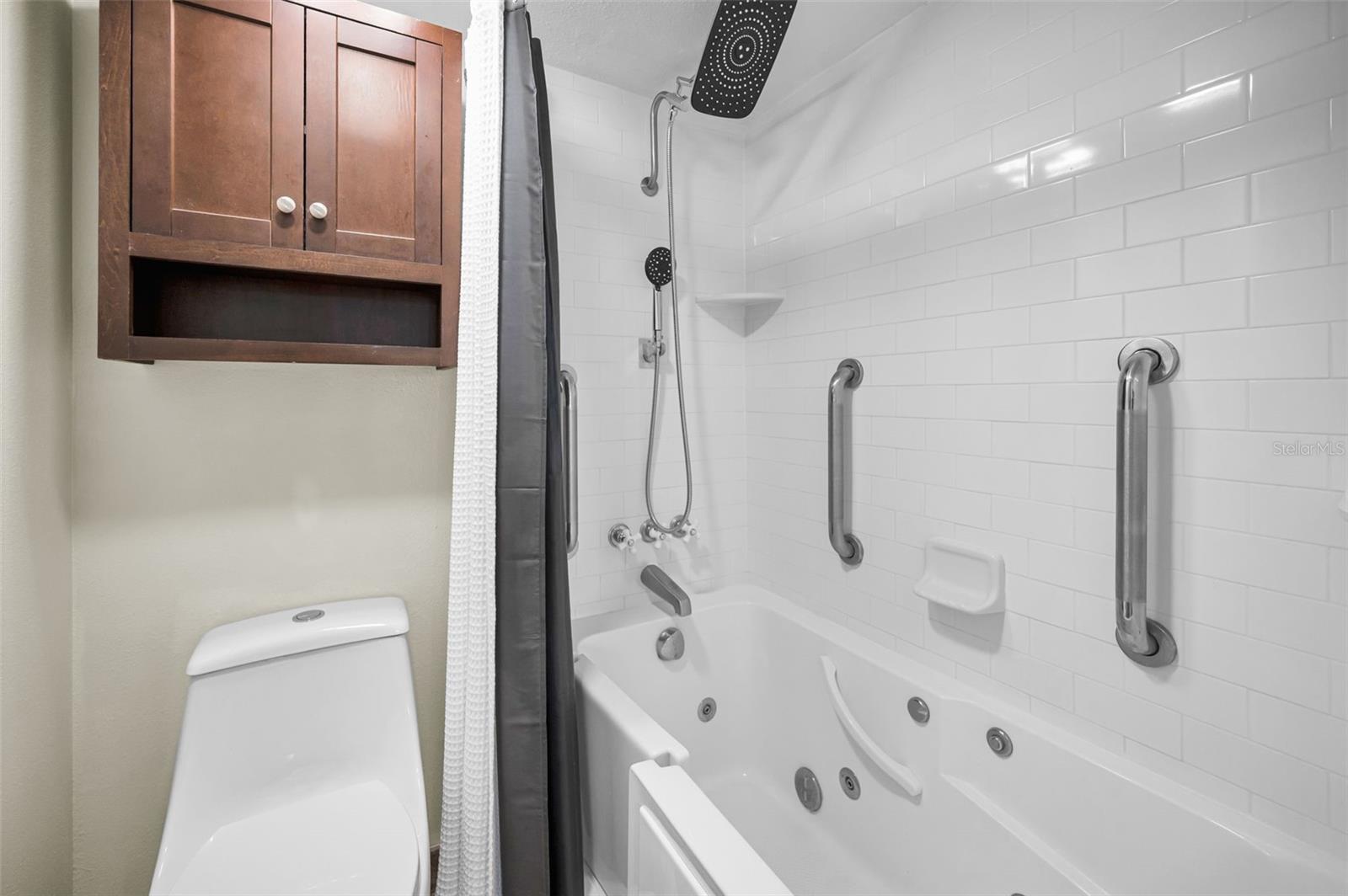 Image 49 of 66 For 403 Gulf Way 403