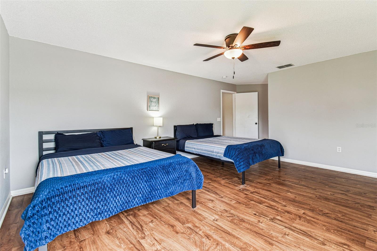 Image 16 of 43 For 2737 Hickory Ridge Drive