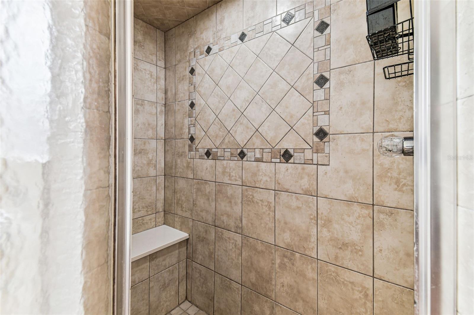 Image 20 of 43 For 2737 Hickory Ridge Drive
