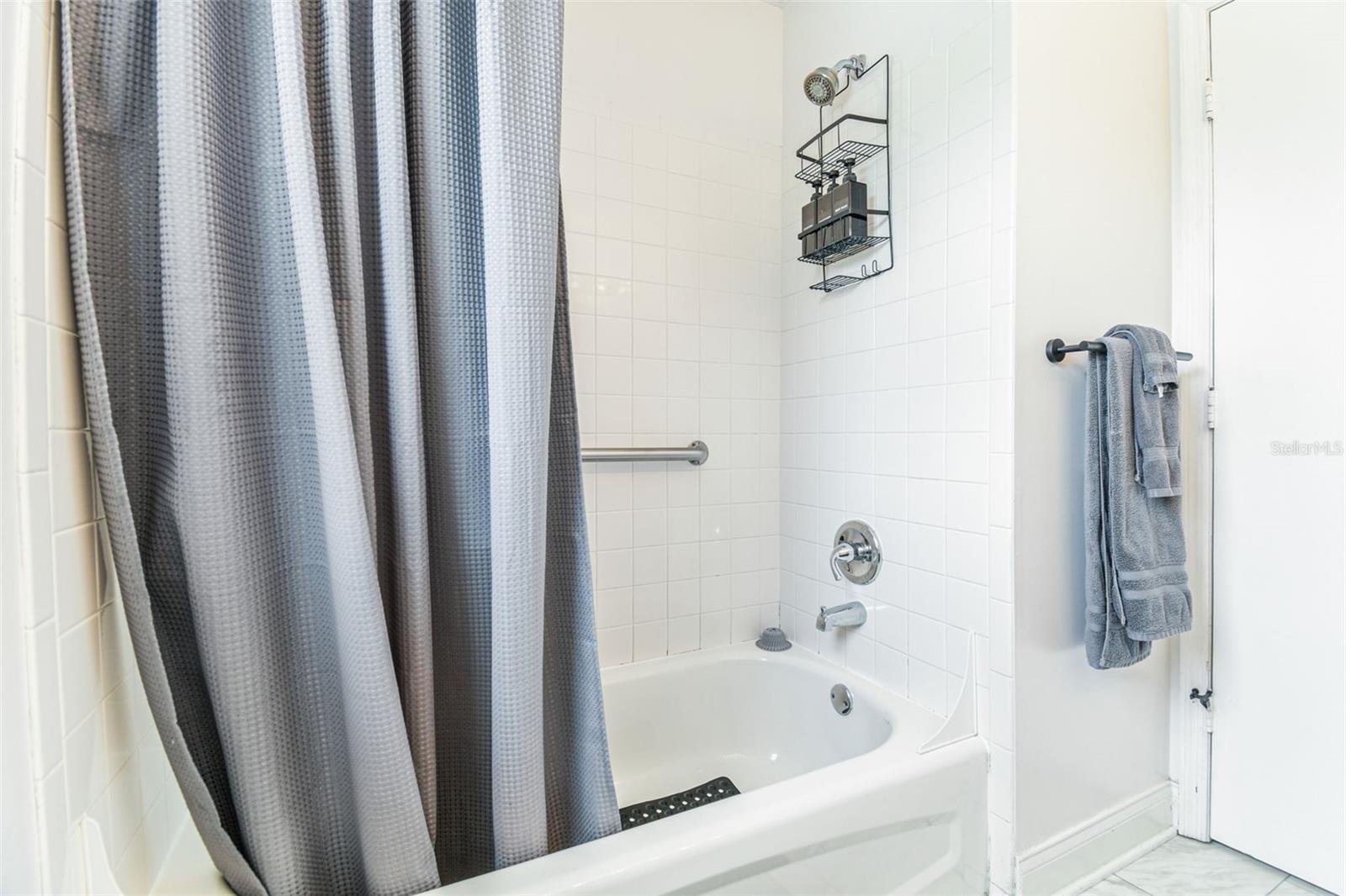 Image 30 of 43 For 2737 Hickory Ridge Drive