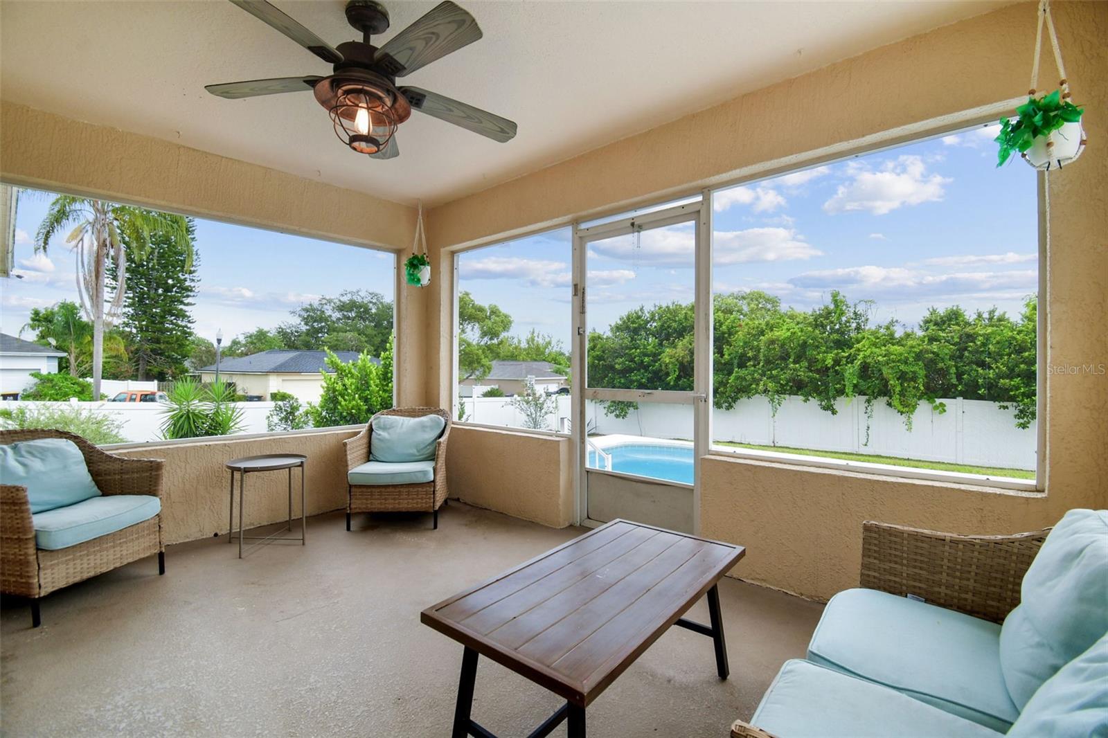 Image 31 of 43 For 2737 Hickory Ridge Drive