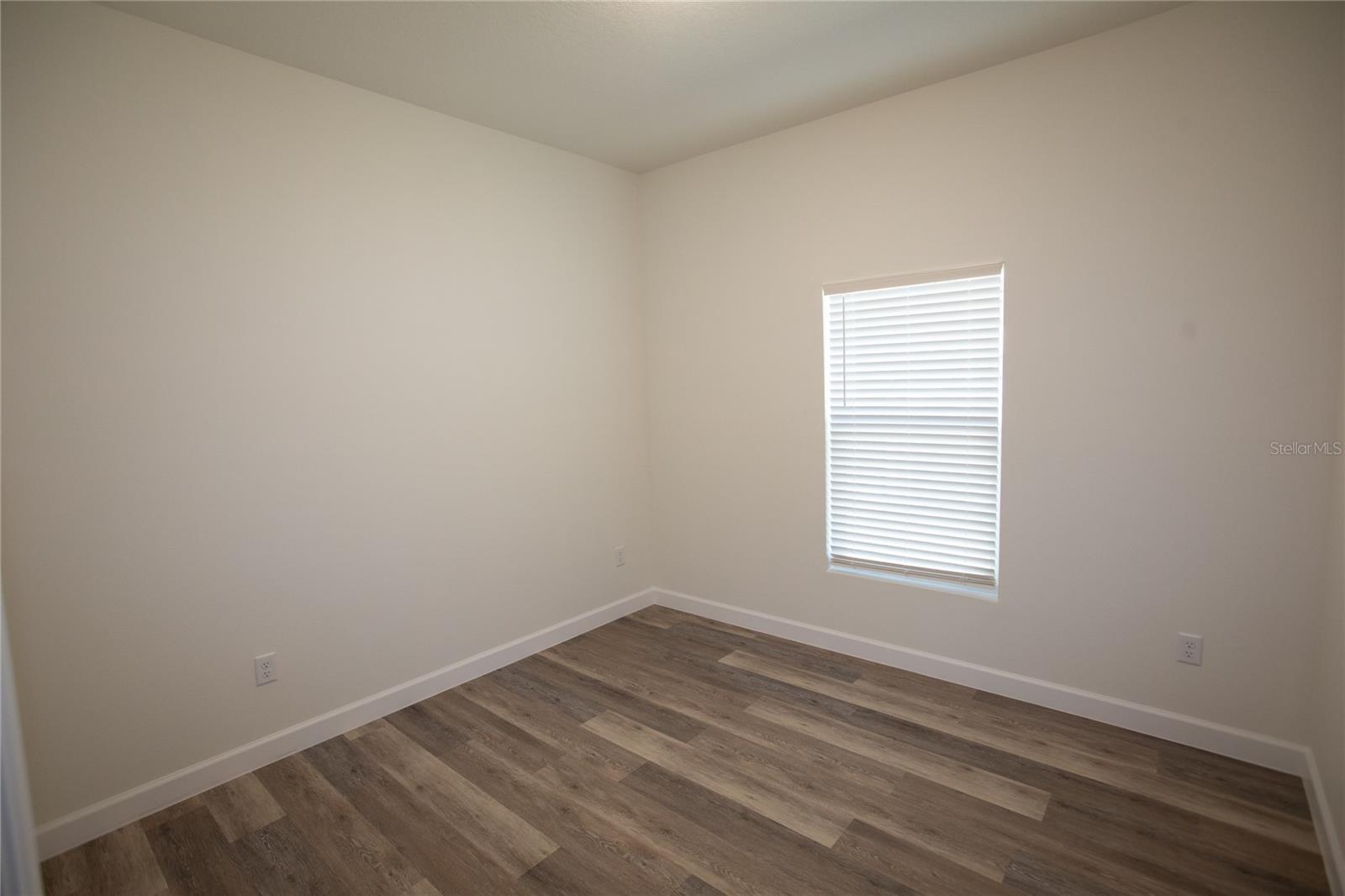 Image 11 of 25 For 9445 Eldridge Rd.