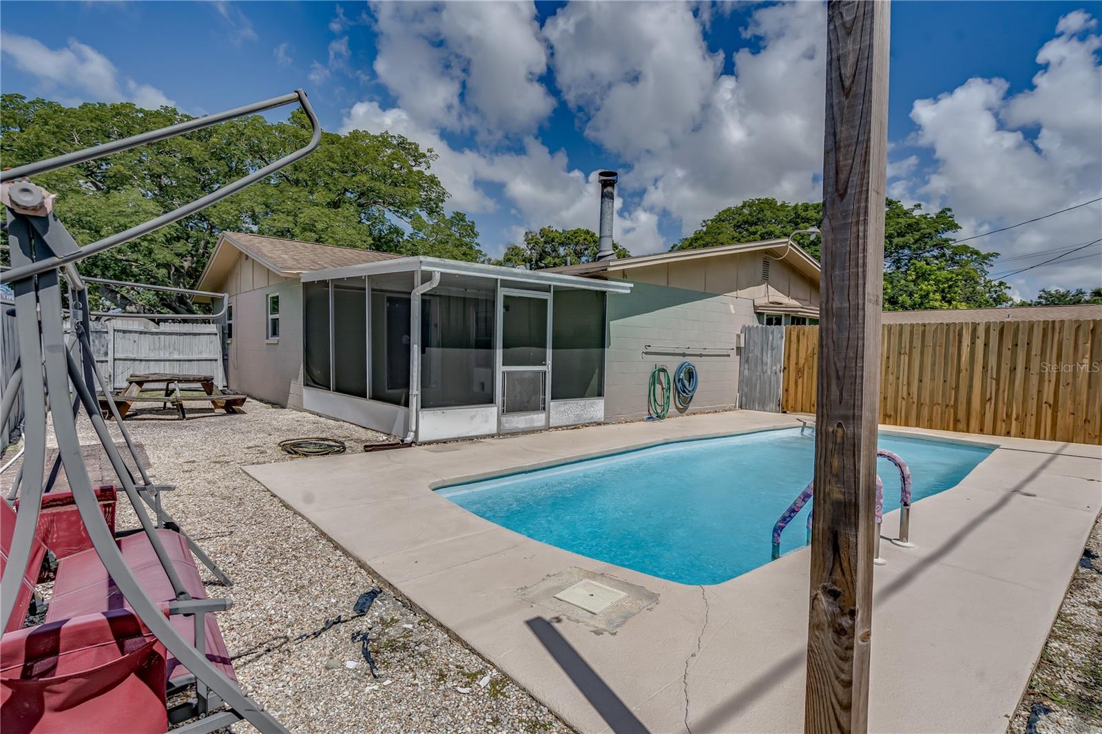 Image 31 of 51 For 8225 Lark Street