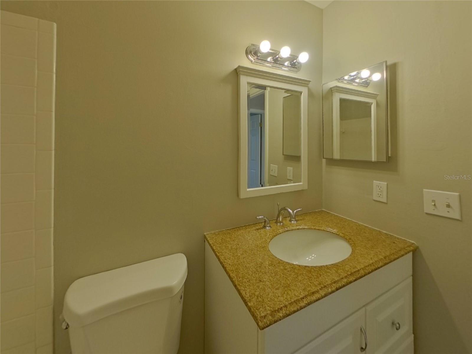 Image 14 of 20 For 6207 Interbay Avenue