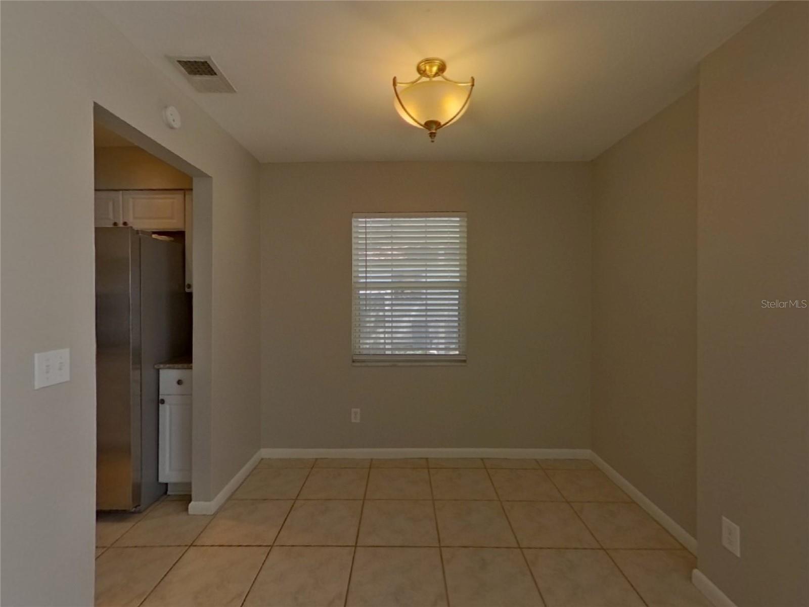 Image 5 of 20 For 6207 Interbay Avenue