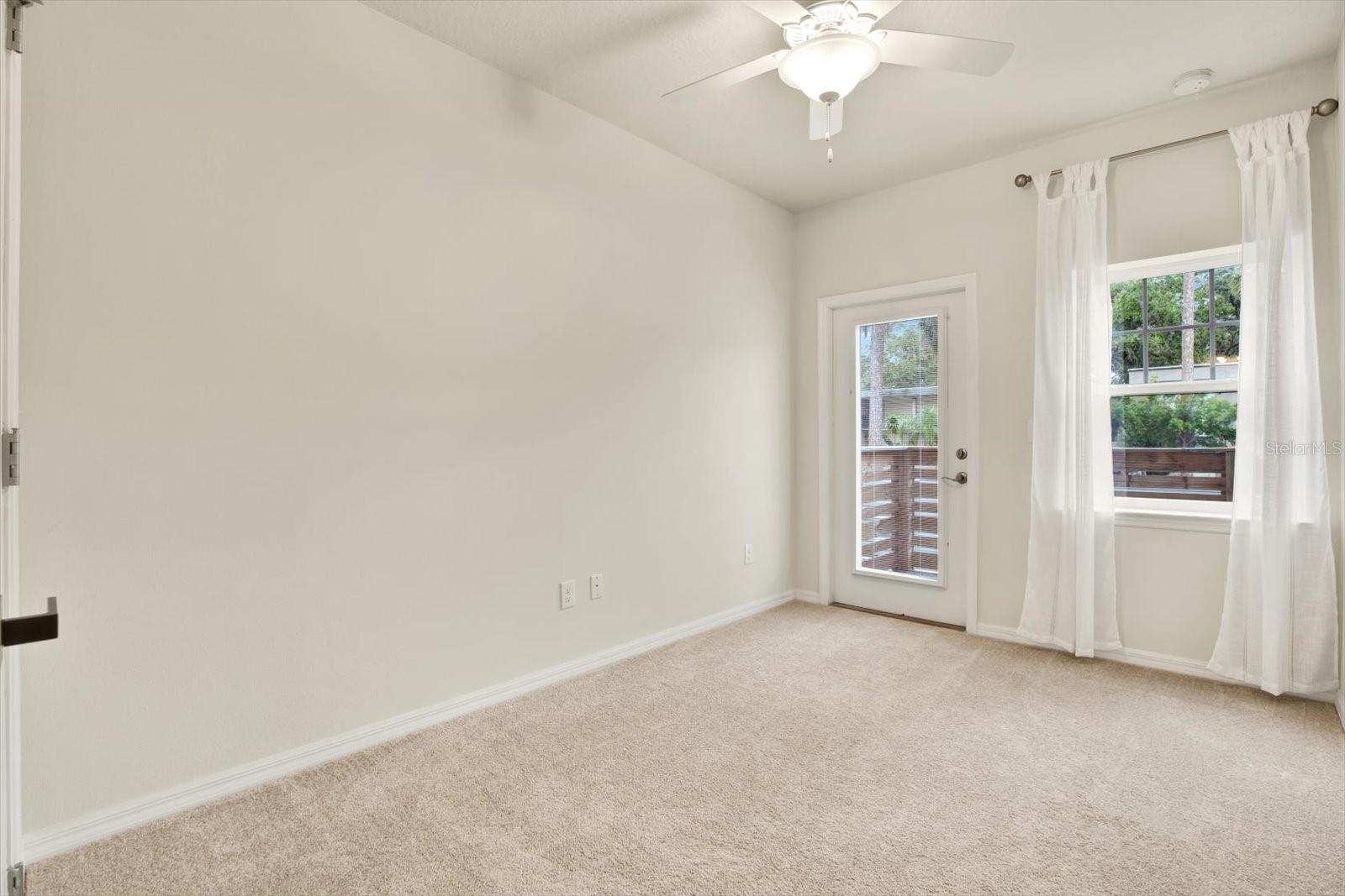 Image 18 of 28 For 5749 Desert Rose Place