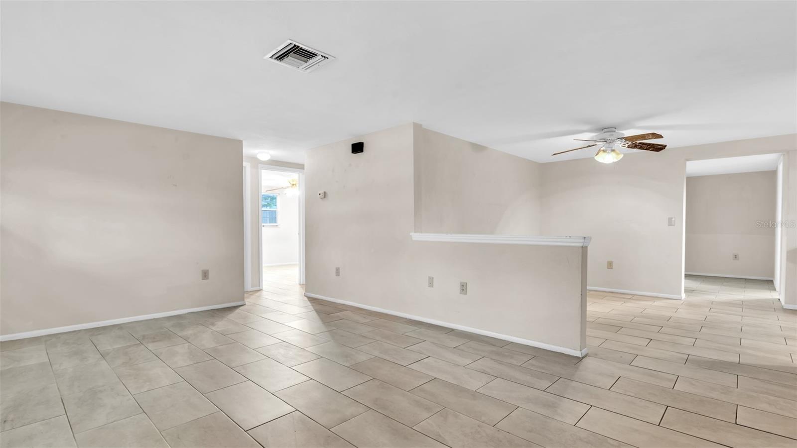 Image 7 of 26 For 11241 Snyder Avenue