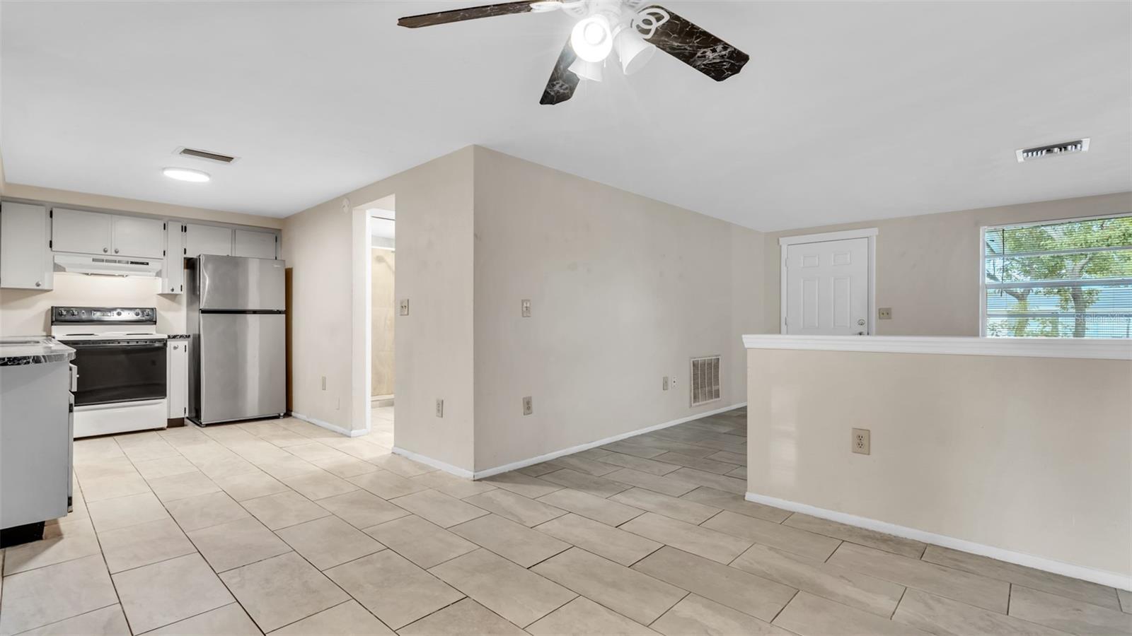 Image 8 of 26 For 11241 Snyder Avenue