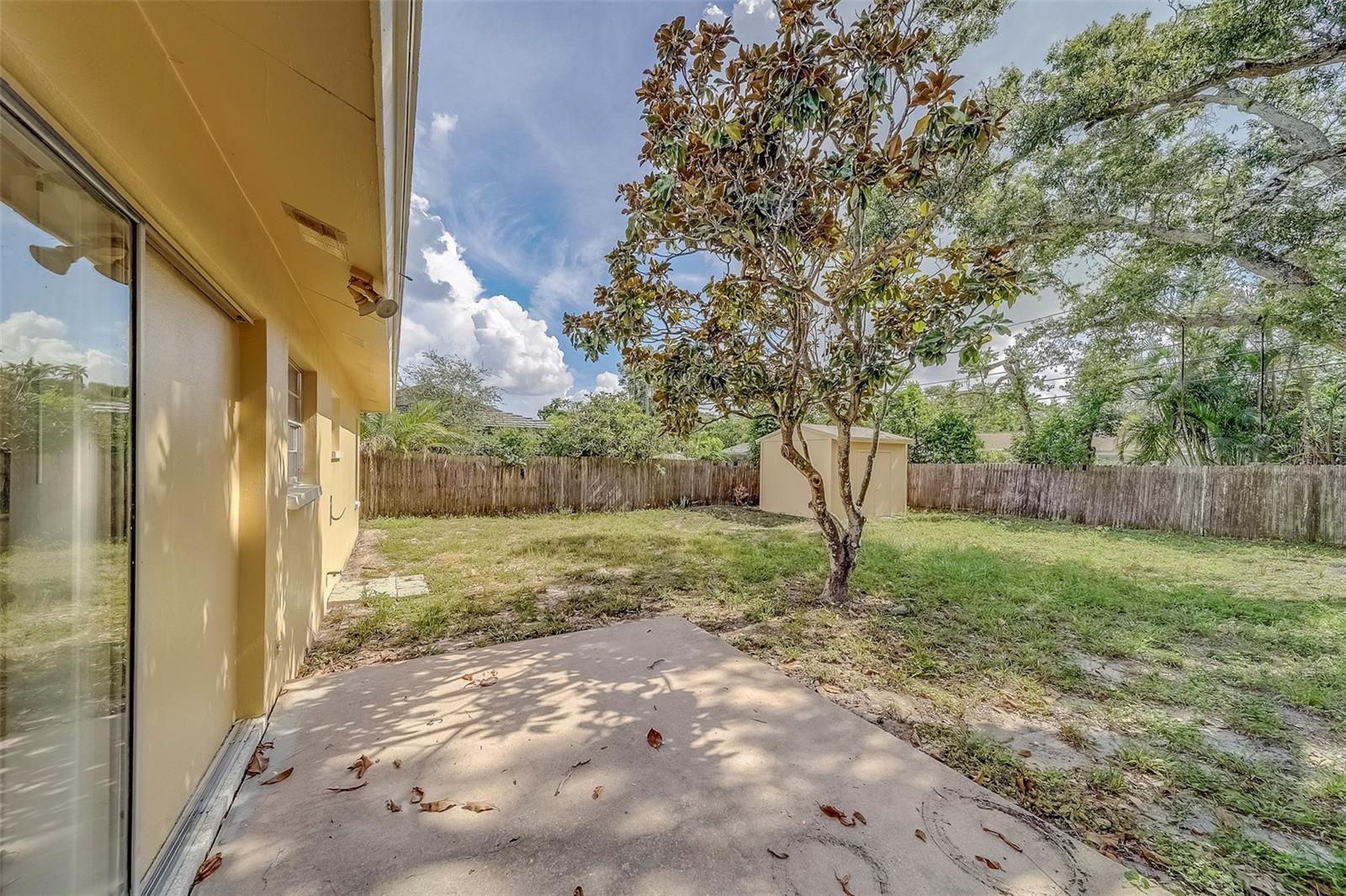 Image 34 of 56 For 649 Eastview Road