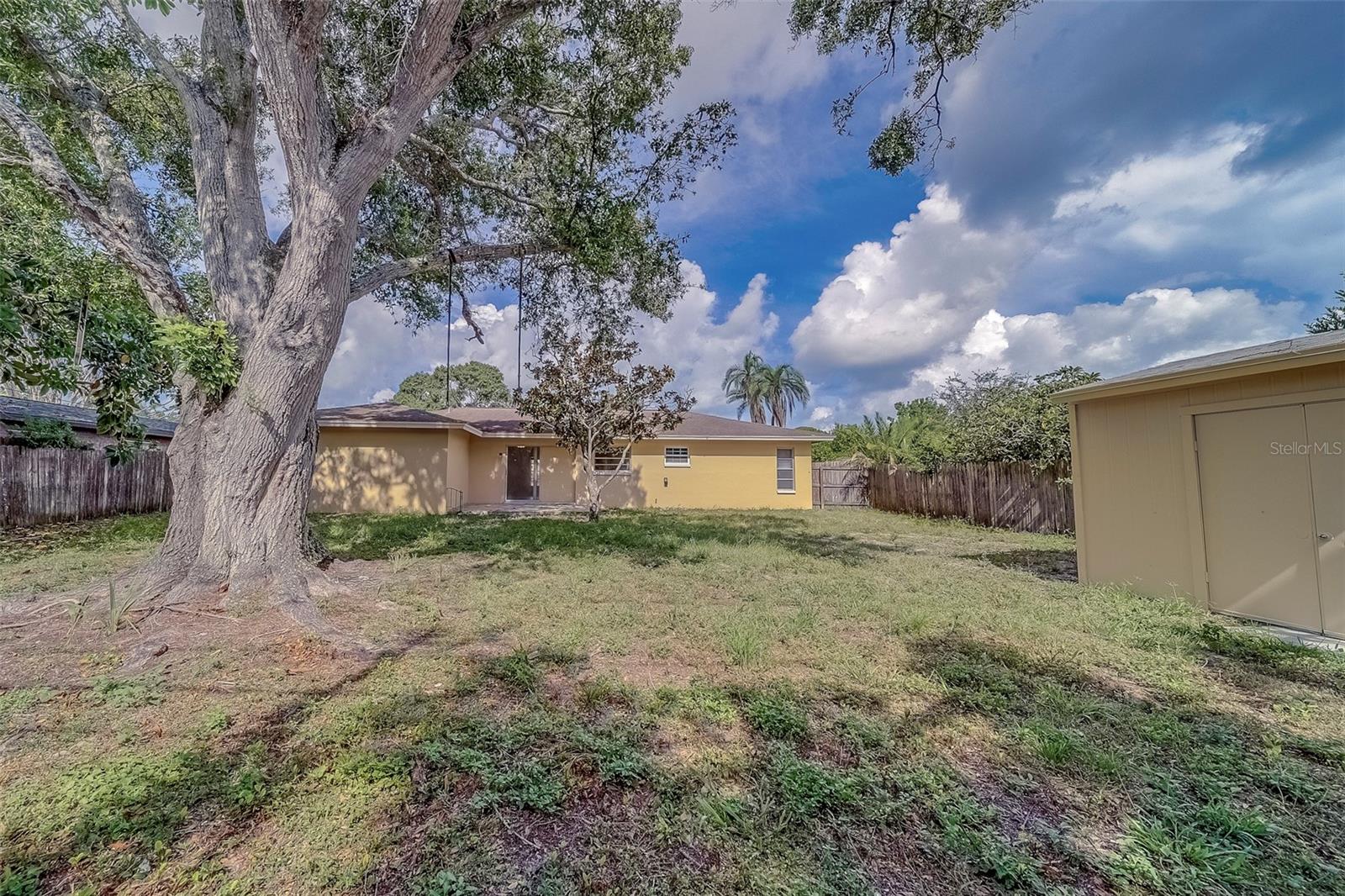 Image 40 of 56 For 649 Eastview Road