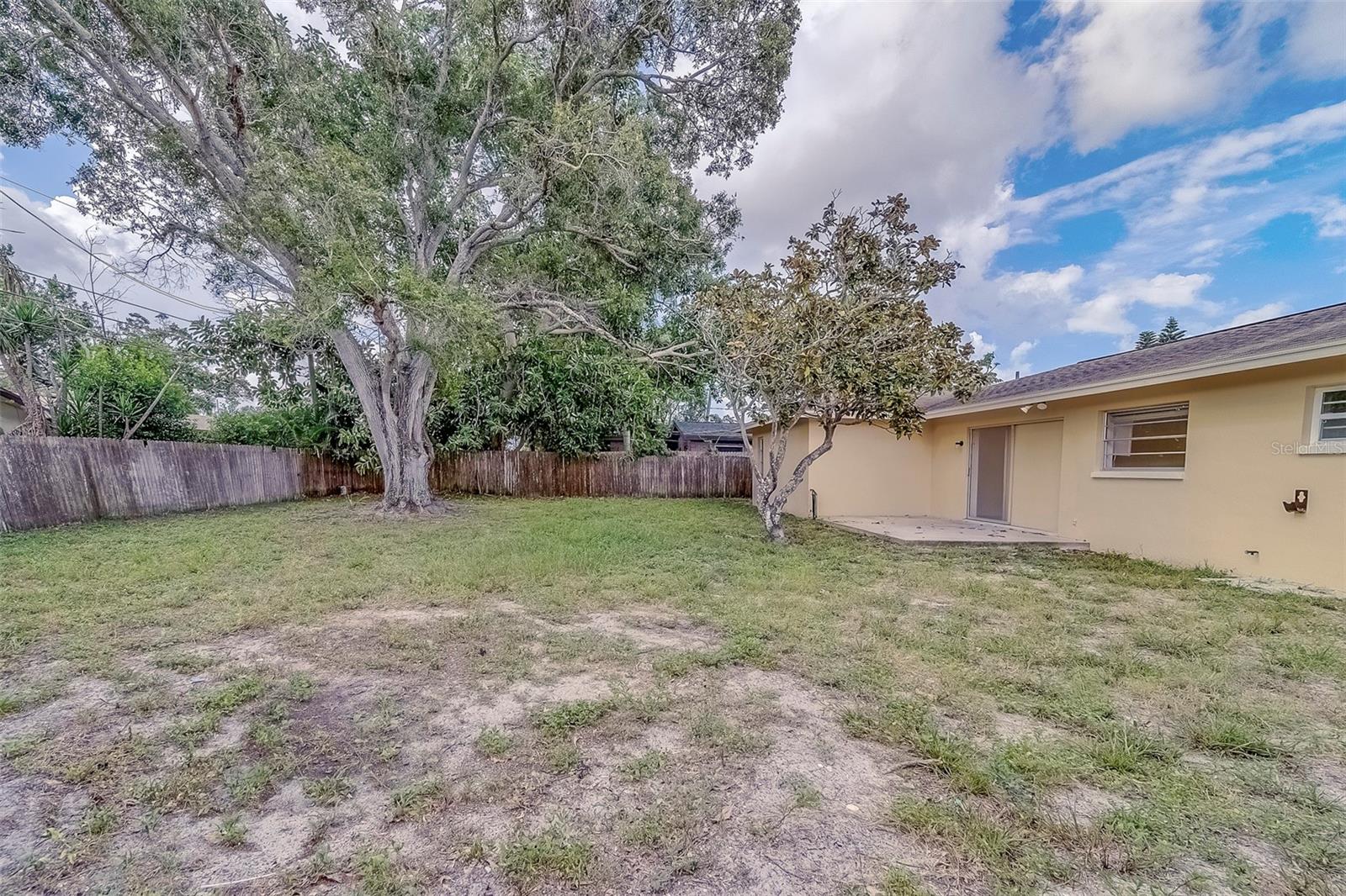 Image 43 of 56 For 649 Eastview Road