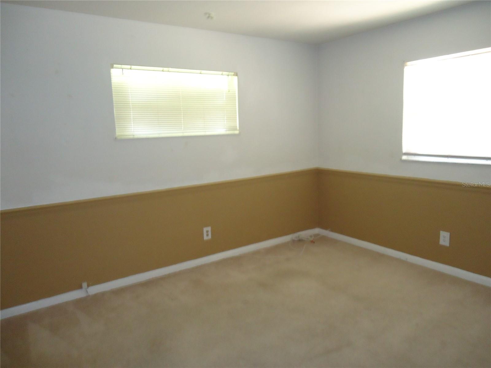 Image 11 of 14 For 5463 4th Avenue N