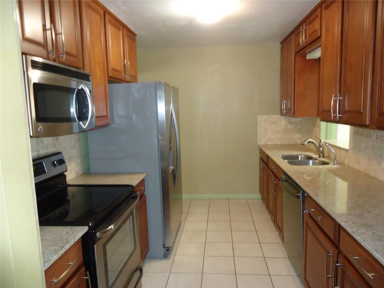 Image 3 of 14 For 5463 4th Avenue N