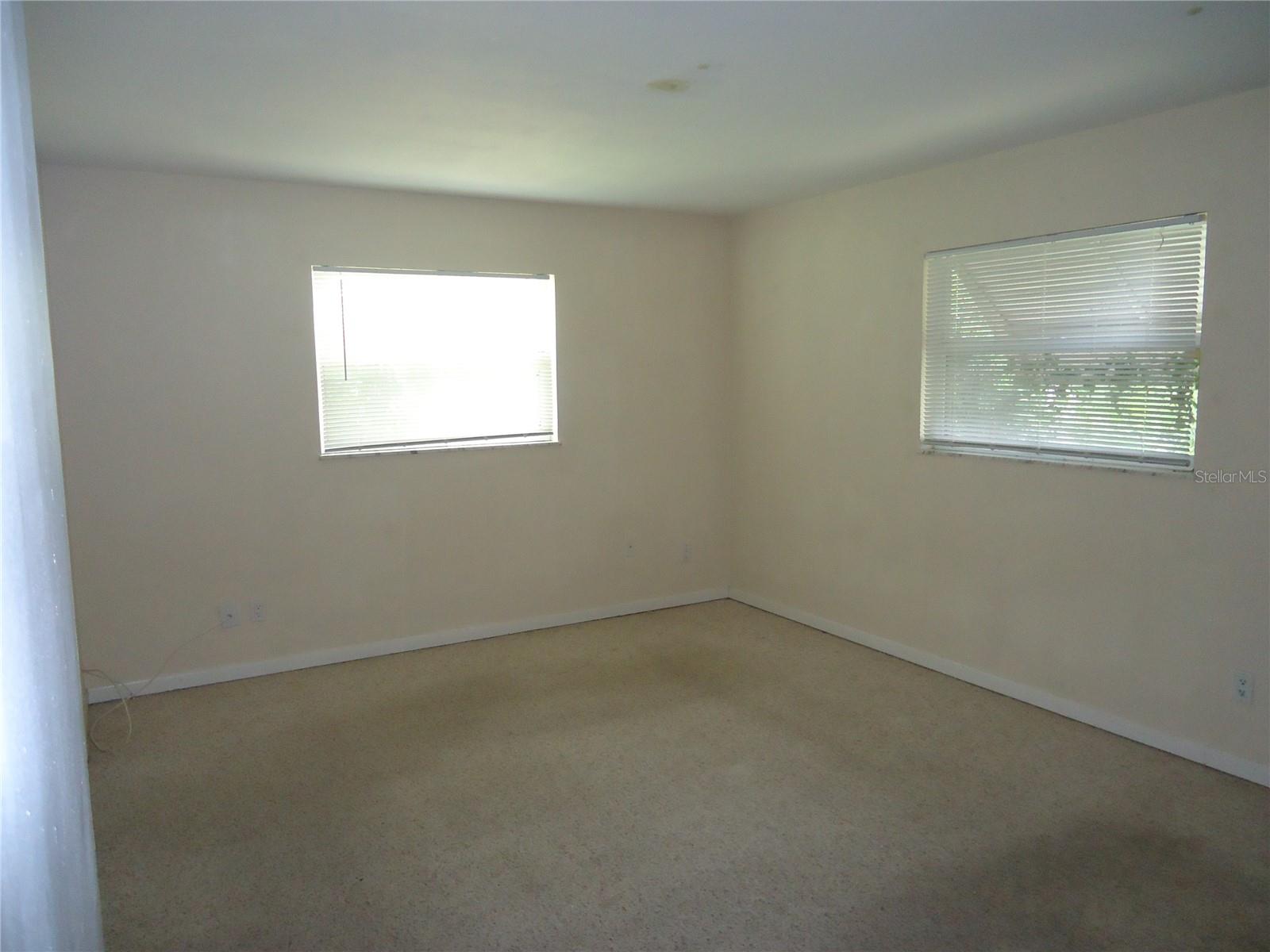 Image 8 of 14 For 5463 4th Avenue N
