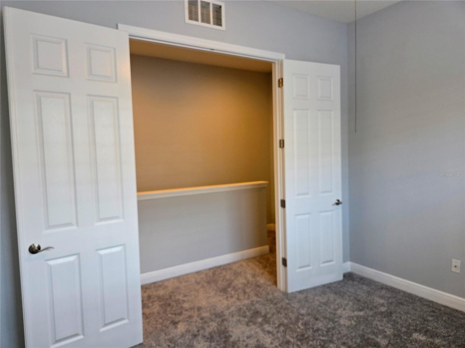 Image 24 of 36 For 3206 Horatio Street 1